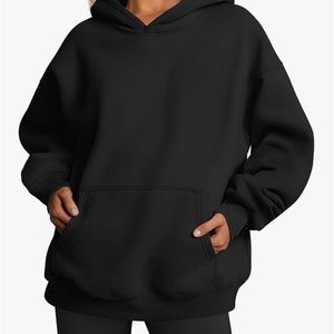 TRENDY QUEEN - Women’s oversized fleece lined hoodie.